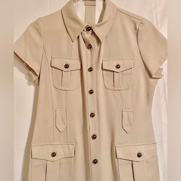 Ladies Dress - Picture 3 of 9